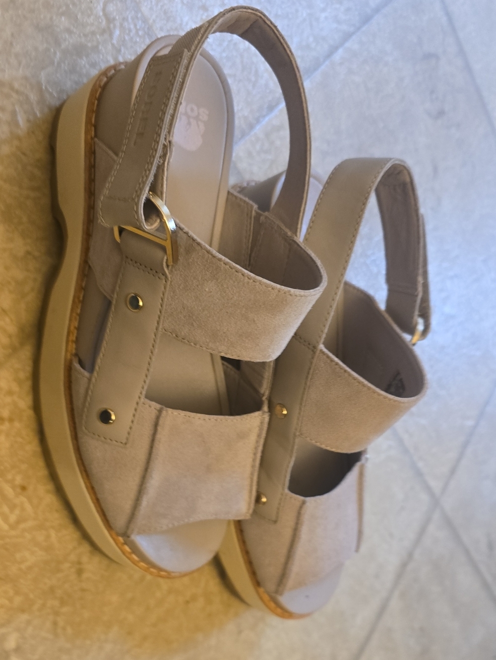 Sorel Joanie Women’s Suede Platform Sandals - Crushed Clay/Gum